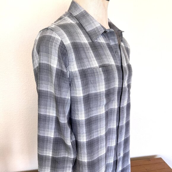 NWT Travis Mathew Lightweight Gray Plaid Long Sleeve Shirt - Size XL - Picture 4 of 7